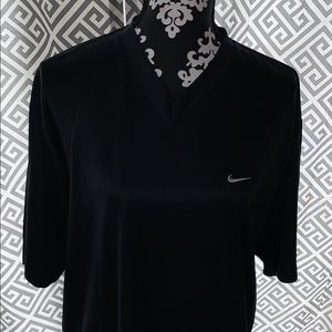 Men’s Nike shirt